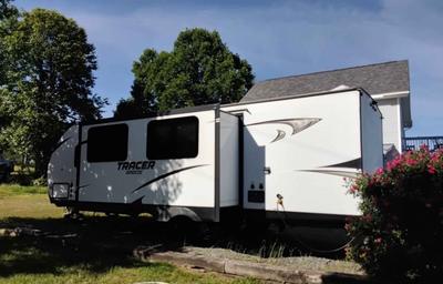 2018 Prime Time RV Tracer Breeze 26DBS