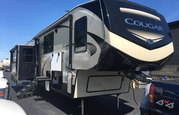 2019 Keystone RV Cougar 368MBI