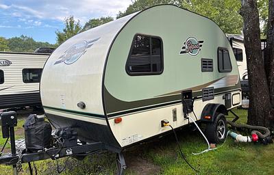 Stefanie's Family Adventure Awaits Camper Rental