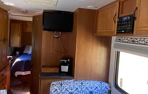 Komfort Trailblazer in the country