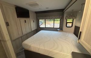 Easy Drive- Easy Set Up Class C!
