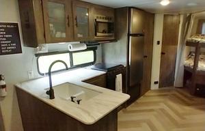 2020 Forest River RV Wildwood X-Lite 263BHXL