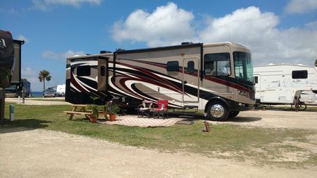 Accommodating Pull-Throughs and Big Rigs