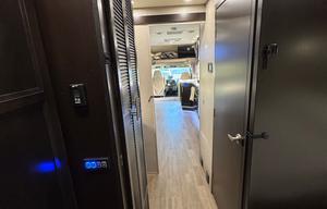 2021 Dynamax FORCE HD 34KD HD RV rental photo 11