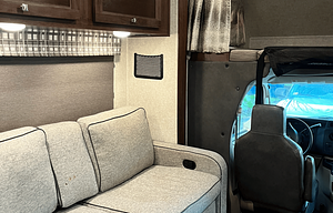 2019 Sunseeker 2860DS Ford RV rental photo 8