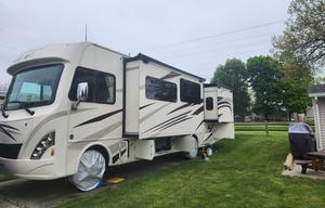 2018 THOR Motor Coach 30.3 Class A