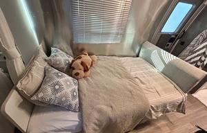 Magnolia 3-AIRSTREAM Bambi Sport 22 *FULLY Loaded*