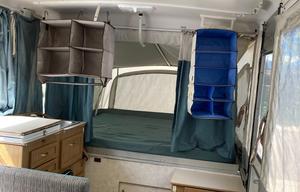 Pop-up camper