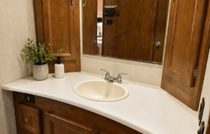 2014 Coachmen RV Pursuit 29 SB RV rental photo 8