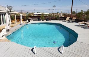2017 2 Bed/2 Full Ba 43' 5th Wheel + Pool and Hot Tub Option + 2 Bed / 2 Ba House Option