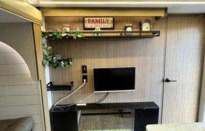 Ruiz Family Welcomes All Family