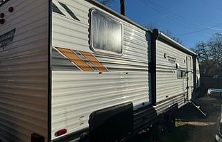 33 Ft. Spacious 2022 RV w/ Bunk Beds & Queen