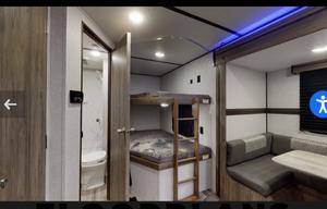 2021 CrossRoads RV Zinger Lite