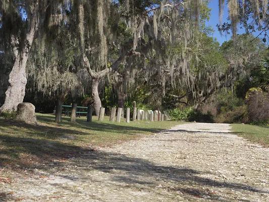 001, Loop: BUCK LAKE GROUP CAMPGROUND