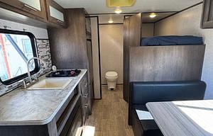 2021 Dutchmen RV Coleman Lantern LT Series 17B RV rental photo 7