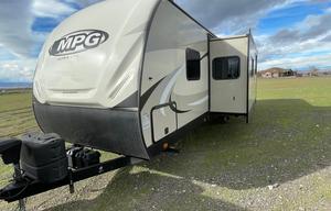 2017 Cruiser Rv Corp Cruiser BH