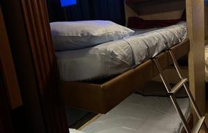 2010 Hurricane 34B RV rental photo 4