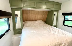 Cozy Cruiser - Grand Design Imagine 2800BH