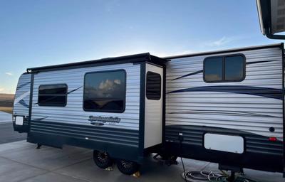 The Tovar's Kid Friendly Bunkhouse with Privacy