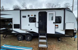 Trailer Swift