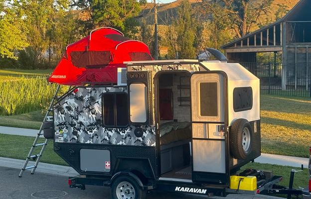 Camo Camper Karavan