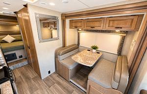 Meet "Lucy" 2018 Thor Four Winds SMTX1826
