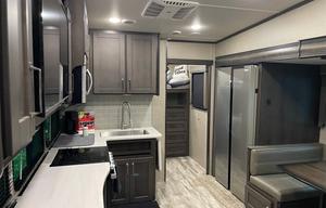 2022 Reflection 28BH RV rental photo 14