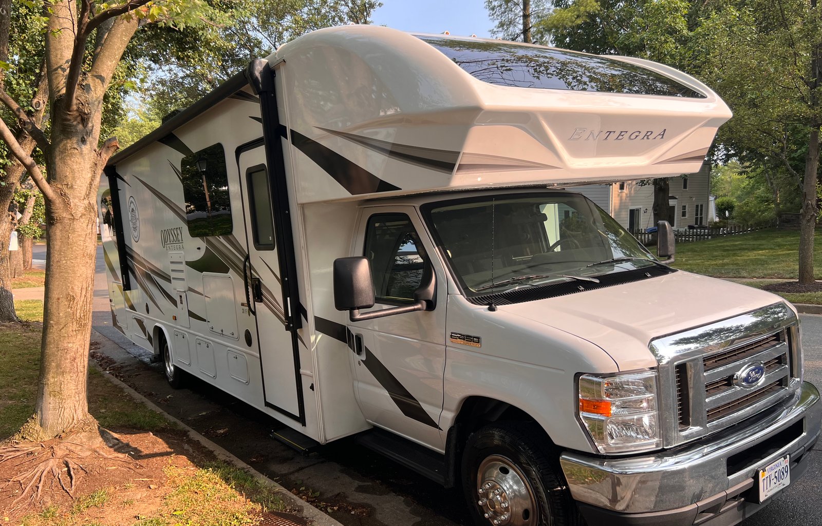 8 Sleeper '23 Entegra Coach Odyssey 31F- "Liberty"