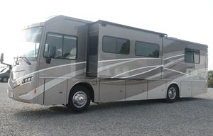 2017 Winnebago Forza 34T