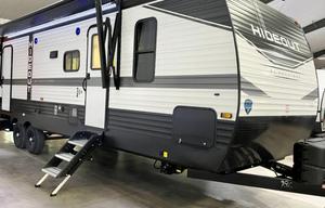 2022 Keystone Hideout