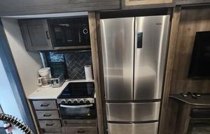 2021 Keystone RV Sprinter Limited 3570LFT