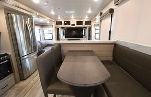 The Royal -  2021 Rockwood Signature Ultra