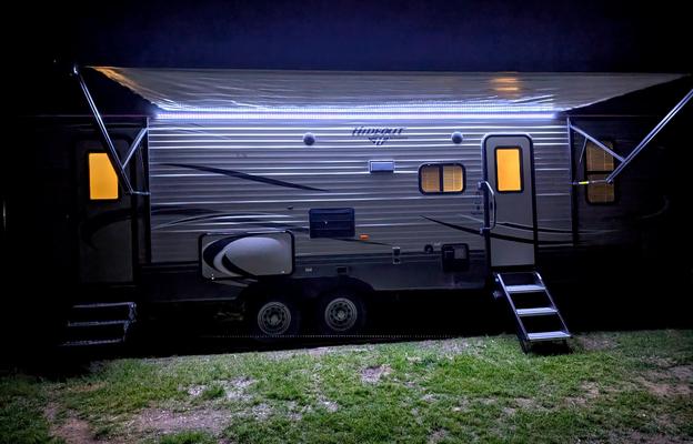 The Hideout | Bunkhouse Sleeps 10 | LED Awning