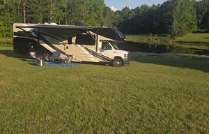 2021 Thor Motor Coach Quantum LF31