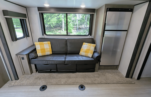 Keystone Hideout | Cozy and Modern Bunkhouse
