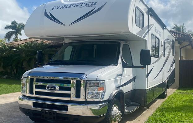 2018 Forest River RV Forester 3171DS Ford
