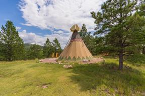 Highland Meadows Resort