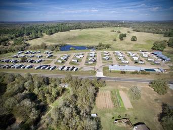Sunny Bastrop RV Park