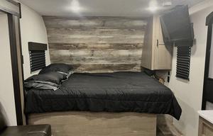 2021 Keystone Hideout