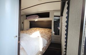Wanderer- Inland NW Rentals'  Forest camp king!