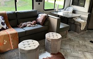 2021 Springdale 285TL RV rental photo 8