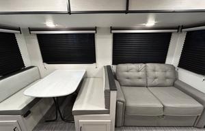 2024 Mallard M26 RV rental photo 5