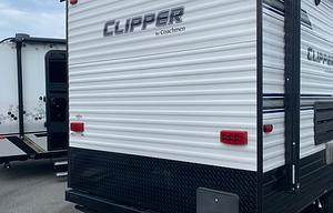 Easy Tow Family Glamper