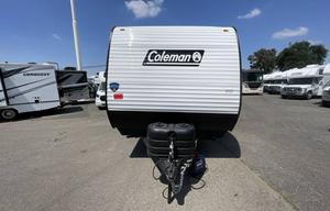 Lightweight Family Bunkhouse Getaway Camper