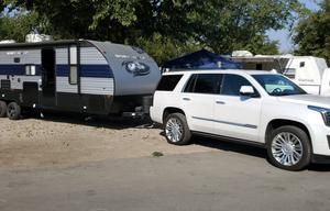 2021 Cherokee Grey Wolf (Sleeps 10)