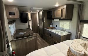 Brand NEW RV! 2021 Gulf Stream 24BH W Solar