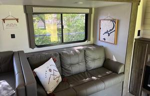 Big Family Friendly Trailer - Wildwood Bunkhouse