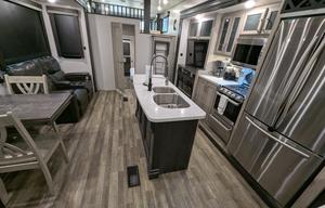 Keystone Avalanche | Large Double Suite w/ 2 Baths