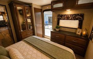 The Frontier – Extended Stay Retreat