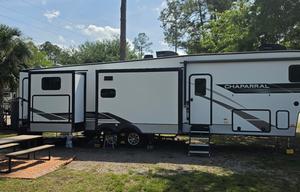 2021 Chaparral 367BH RV rental photo 2